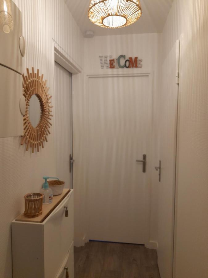 T2 Avec Balcon Refait A Neuf